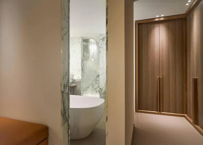 Luxurious 3br6p With Terrace - First Croisette 602 Otel