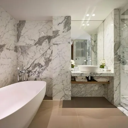 Luxurious 3br6p With Terrace - First Croisette 602 Hotel Cannes